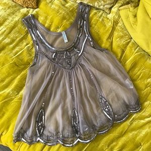 ✨ NWT Free People Sequin Embroidered Top ✨